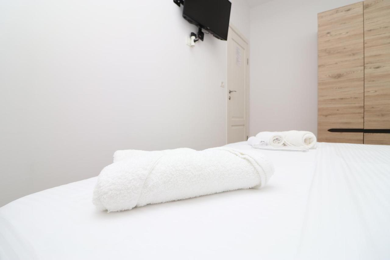 Gaia Bed & Breakfast Vlore Exterior photo